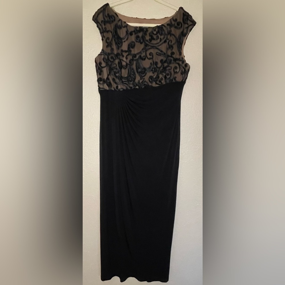 Elegant Black and Beige Sleeveless Tea-Length Faux Wrap Dress Women’s Size 16